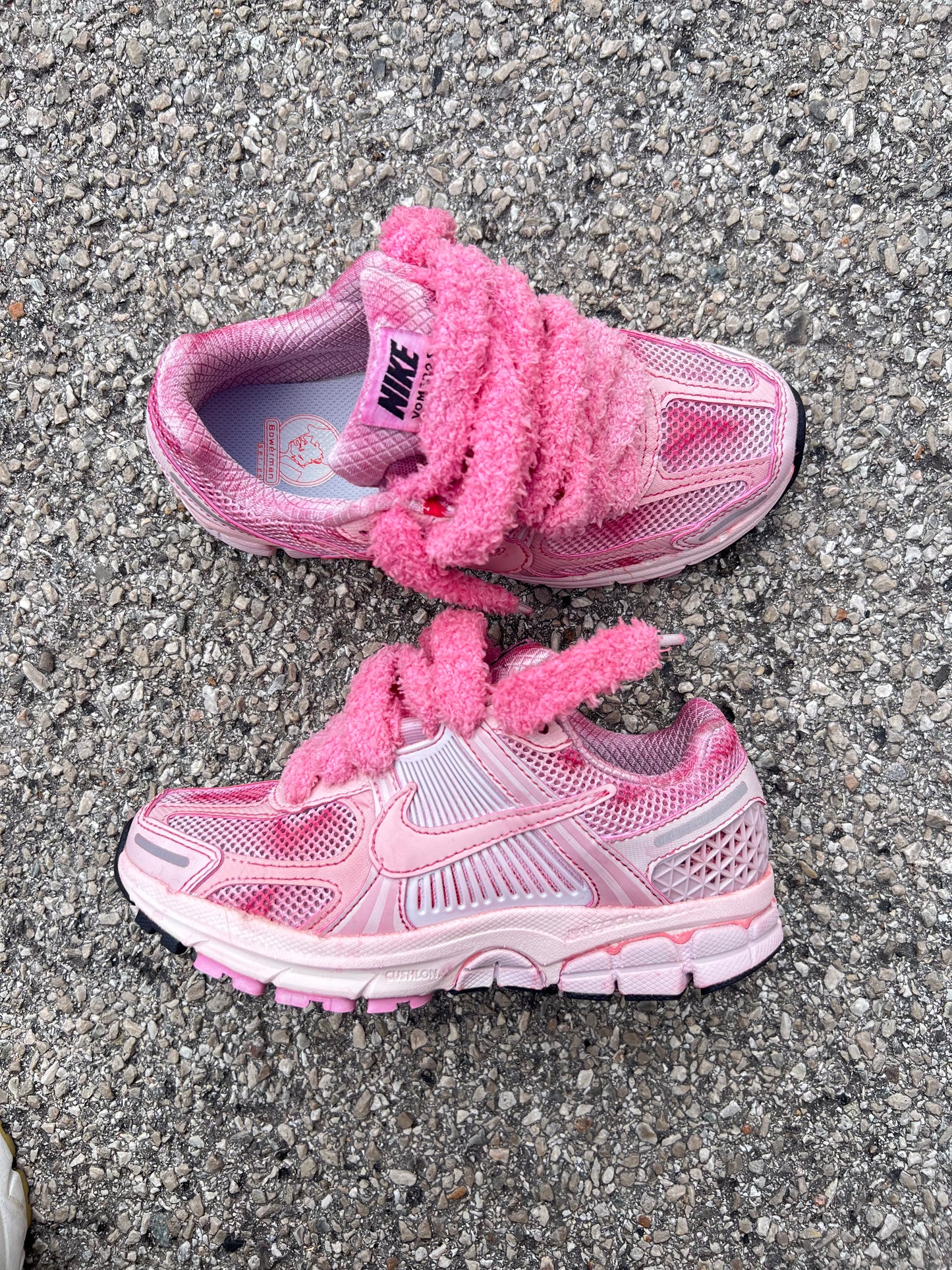 NIKE VOMERO 5 - PINK