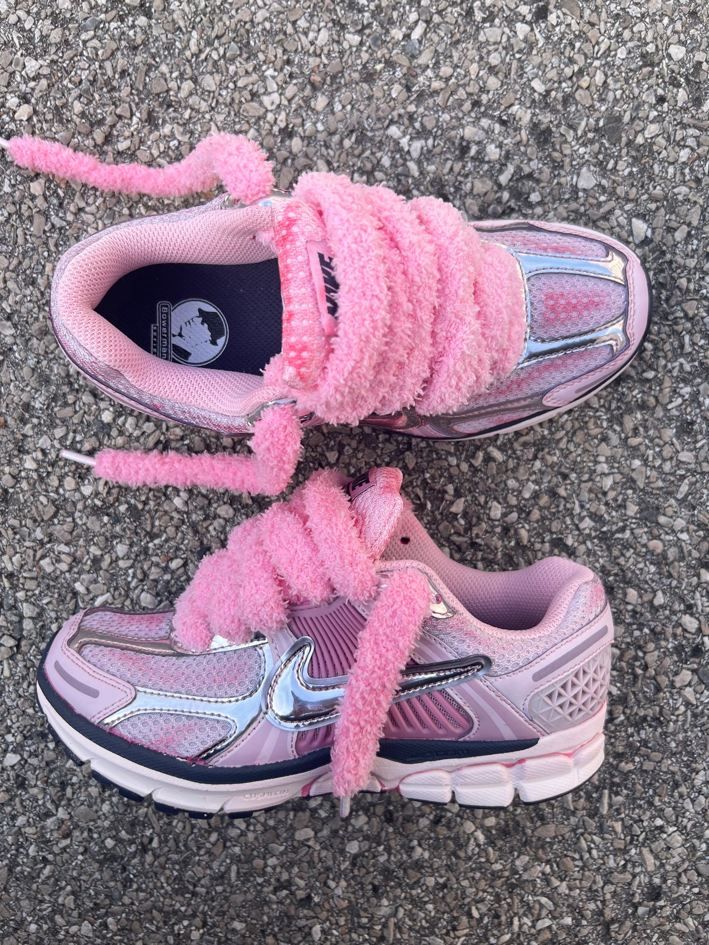 NIKE VOMERO 5 - PINK